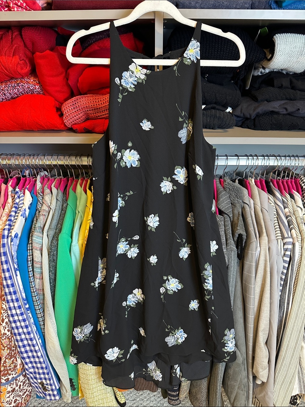 Mossimo black/blue floral sleeveless back tie lined dress size S